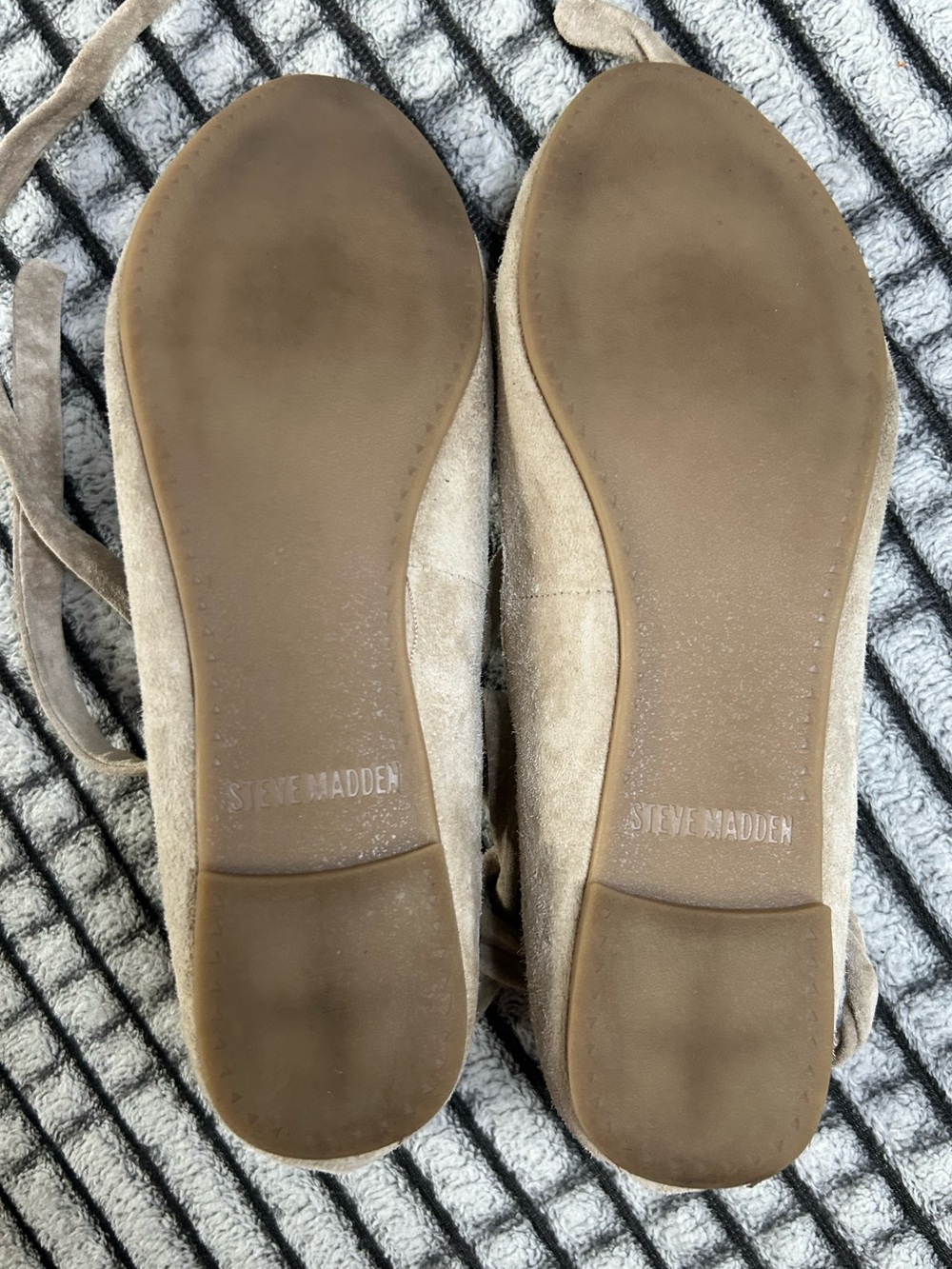 Women’s New Steve Madden Suede Lace-Up Ballet Flats (6.5) - Picture 8 of 9